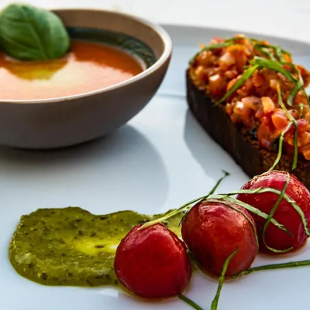Ecole - & Restaurant - Teritoria *