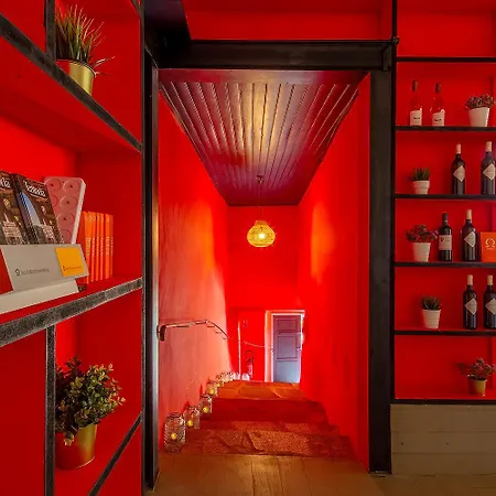 Ecole - & Restaurant - Teritoria