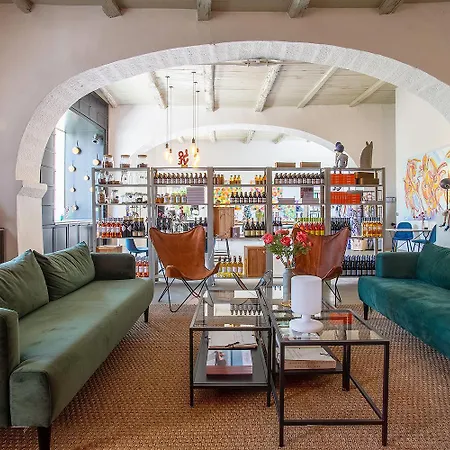 Ecole - & Restaurant - Teritoria Hotel