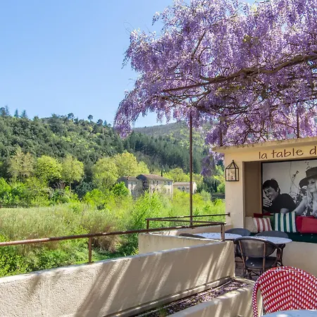 Ecole - & Restaurant - Teritoria Hotel