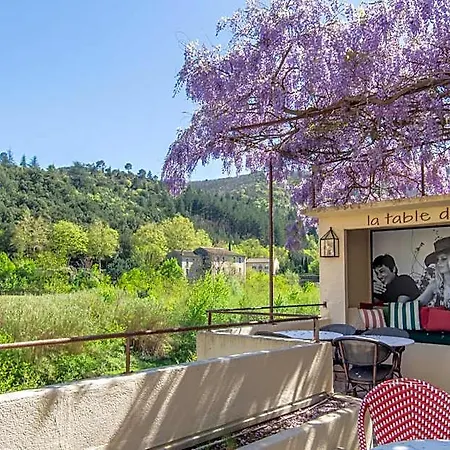 Ecole - & Restaurant - Teritoria *